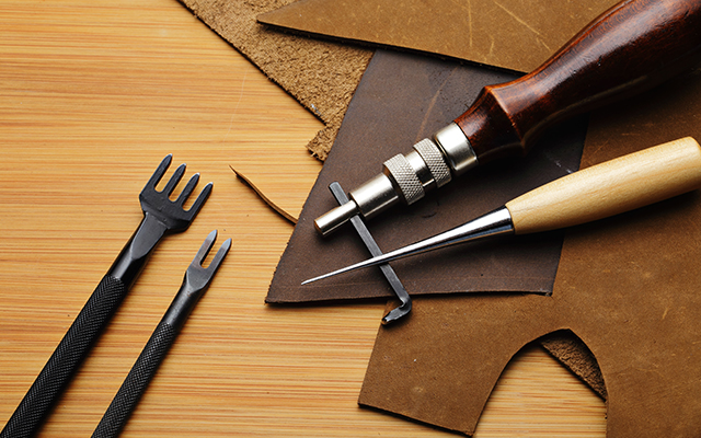 20170726152326_hAaikbUT.jpg_carousel_울산구두수선_울산,구두수선,뉴대성,울산가방수선,울산중구구두수선,울산중구가방수선,성남동가방수선,성남동구두수선,성남동명품구두수선,성남동명품가방수선